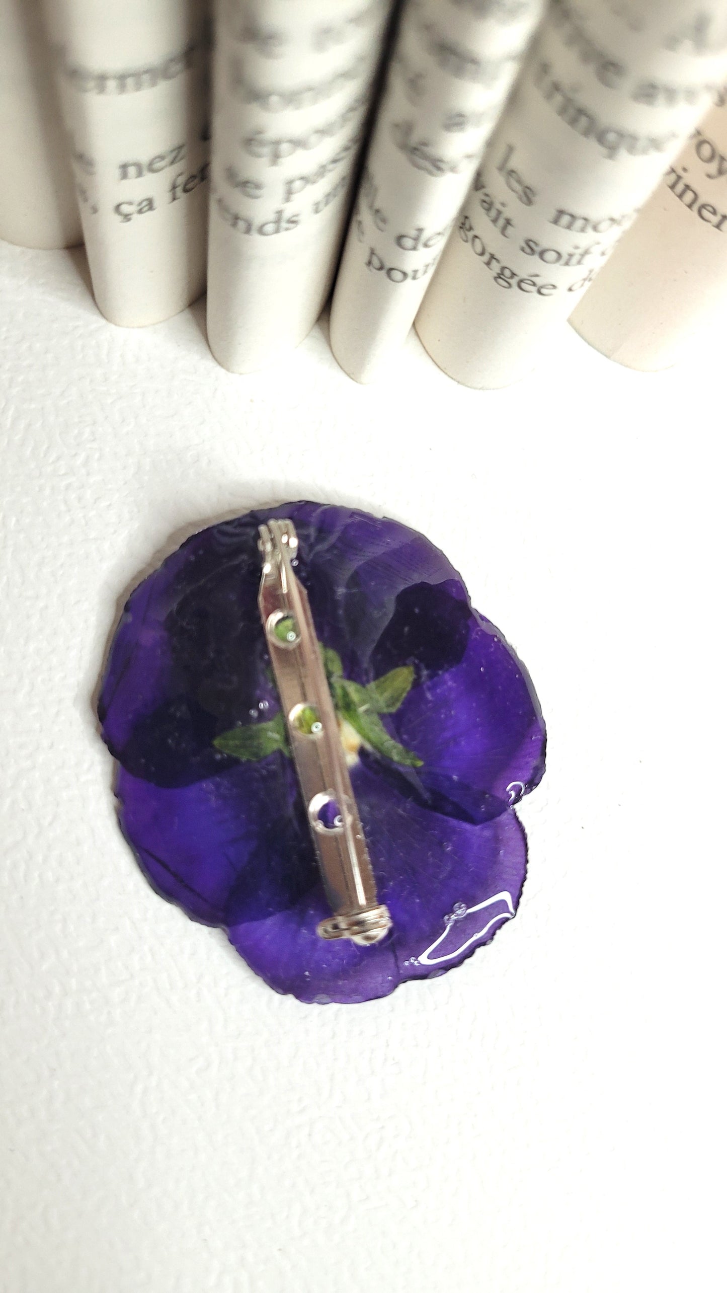 Broche pensée