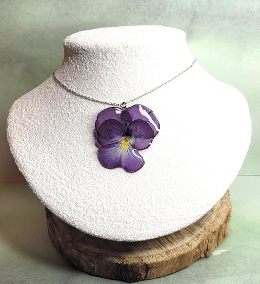 Sautoir pensée violette