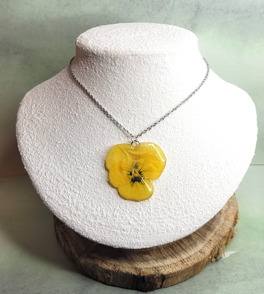 Sautoir pensé jaune