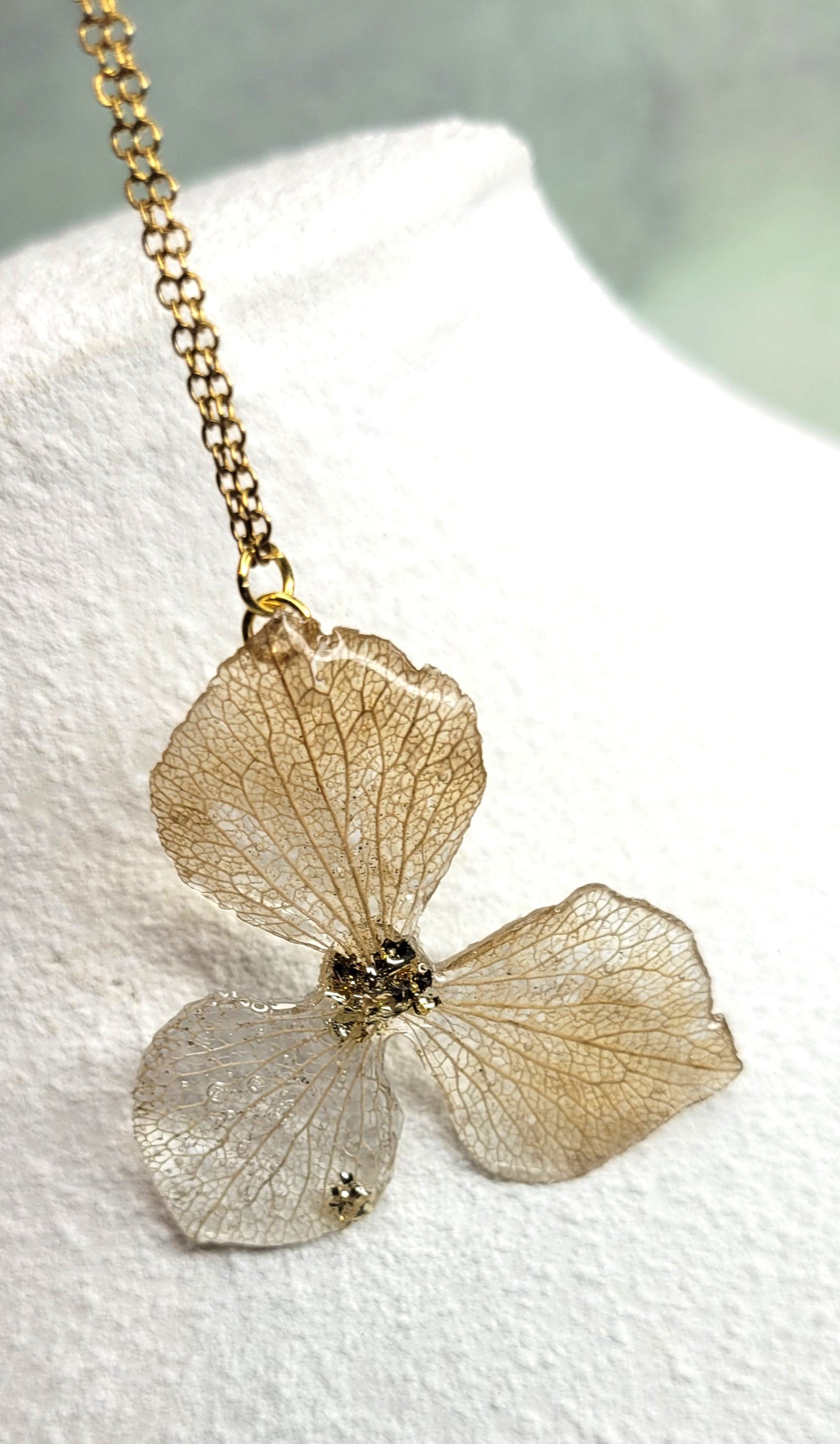 Collier fleur d'hortensia