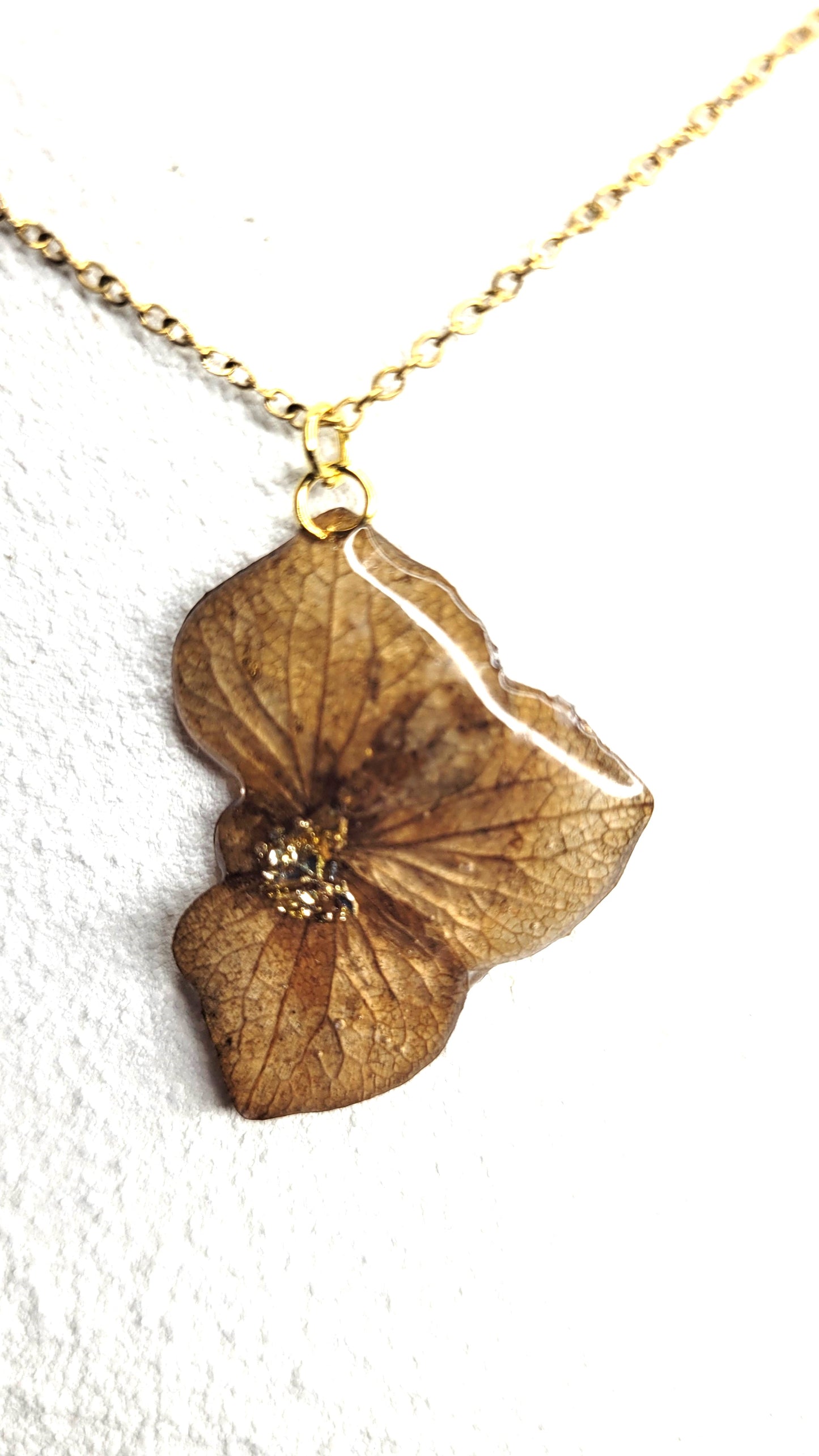 Collier demie fleur hortensia