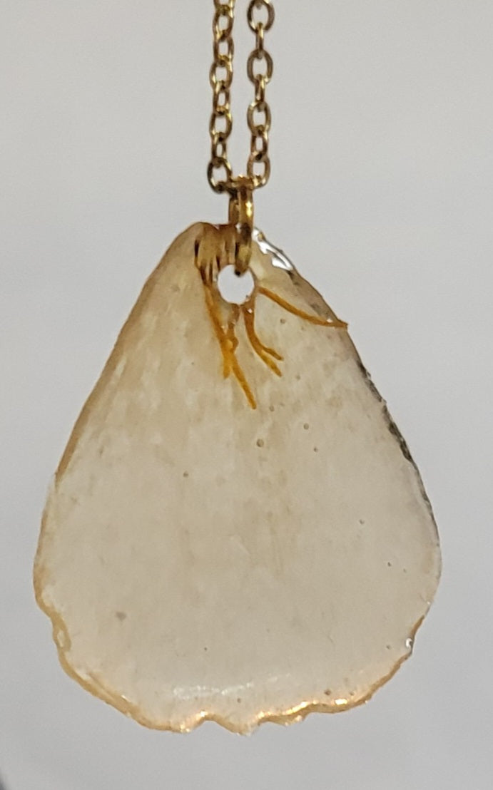Collier pétale jaune